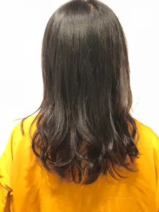 ミディアム 顔周りデザイン/ ママ美容師/濱ほのかのヘアスタイル