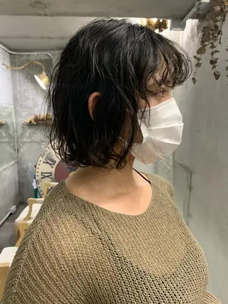 ミディアム パーマ 似合わせカラー🫶 小川千波のヘアスタイル