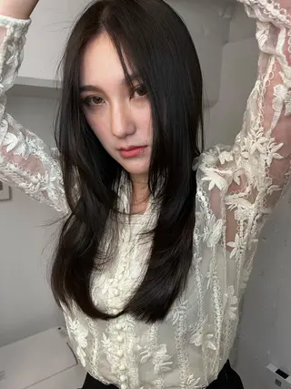 ロング カラー 🇨🇳ワンホンヘア 下田鉄也のヘアスタイル