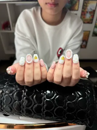 ネイル Destiny Nailsのネイルデザイン