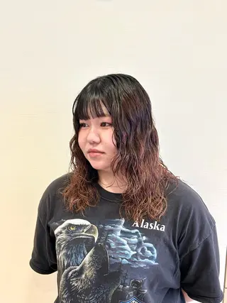 セミロング パーマ ミ ユのヘアスタイル