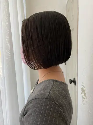 ショート fio マナミのヘアスタイル