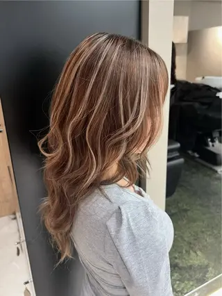 セミロング カラー 💖梅田レイヤー💖 副店長Tsubasaのヘアスタイル