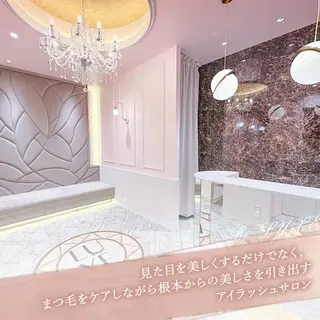 Le LUXE eyelashのマツエク・マツパデザイン