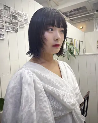 ショート Ann./艶髪 /レイヤーカットのヘアスタイル