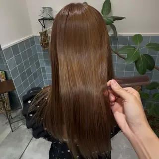 セミロング 透明感イルミナカラー /寒色/MOMOKAのヘアスタイル