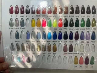 ネイル 金子 奈央のネイルデザイン