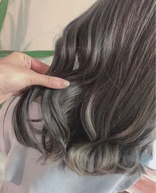 カラー mao"お洒落ヘア" 大人可愛いピンクヘアのヘアスタイル