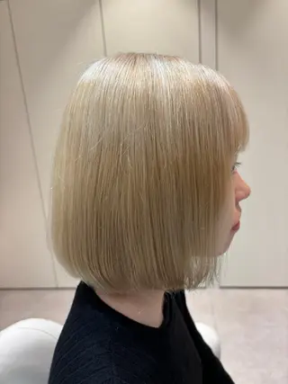 ショート カラー トバ ショウゴのヘアスタイル