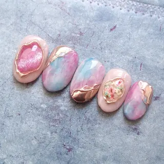 ネイル 山田 麻衣のネイルデザイン