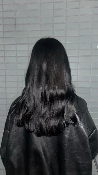 ロング Vers所属・松川 帆乃果のヘアスタイル