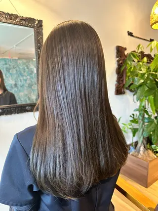 セミロング Total Beauty Ohai Alii所属・Ohai  Alii Shimeのマツエク・マツパデザイン