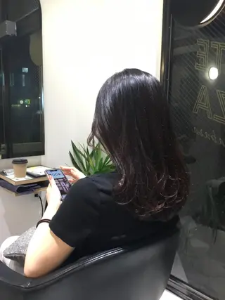 セミロング ✨あなたのお悩み解消 美容師✨TOMOKAのヘアスタイル