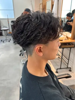 パーマ メンズ 千葉駅フェザーパーマ メンズカット保立のヘアスタイル