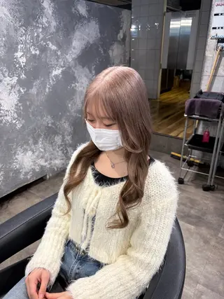 ロング カラー ハイトーン 横浜💞ミオのヘアスタイル