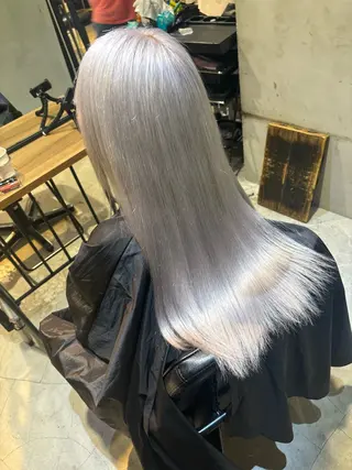 ロング カラー ブリーチハイトーン RIKUTOのヘアスタイル