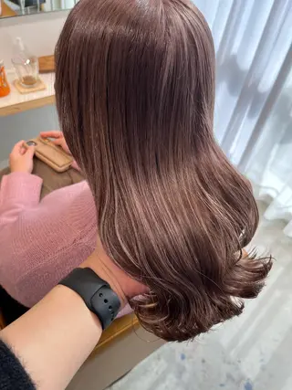 セミロング カラー 艶髪ブリーチ/レイヤ ー/竹本幸希のヘアスタイル