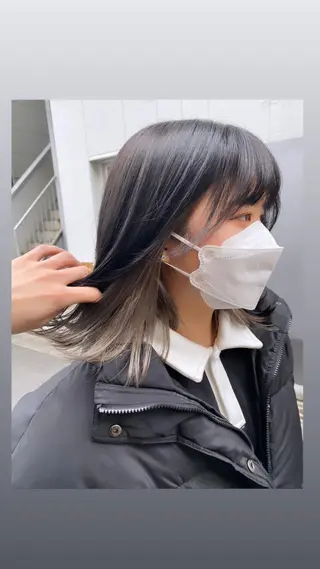 ミディアム カラー レイヤーウルフ エクステ磯部のヘアスタイル