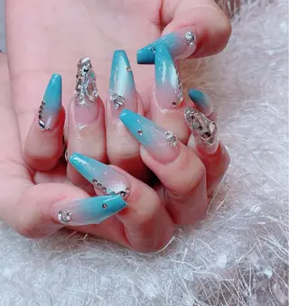 ネイル Le'a シズカのネイルデザイン