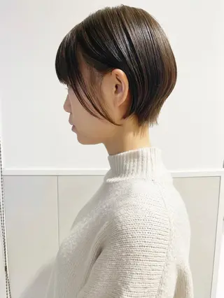 ショート カラー 齋藤 咲のヘアスタイル