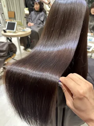 ロング 赤み消し/オリーブ カーキ/福田れんのヘアスタイル