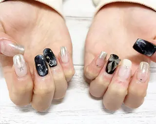 ネイル リラネイル ギョウのネイルデザイン