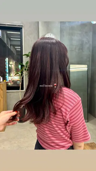 カラー taoka ayaのヘアスタイル