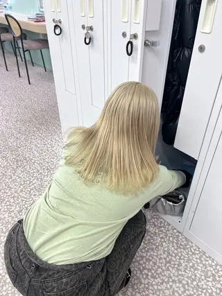 ミディアム カラー IROW/イロウ天神 大名店 yamaのヘアスタイル