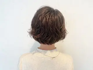 ショート カラー パーマ The book hand salon所属・伊藤 さやかのヘアスタイル