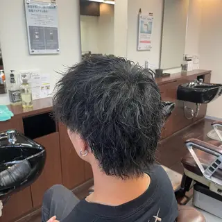 ミディアム パーマ メンズ 坪田 龍樹のヘアスタイル