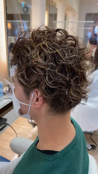 カラー パーマ メンズ メンズ特化✂︎ 稗田達也のヘアスタイル