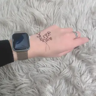 Lanhr所属・【Lanhr】 🕊aya🕊のマツエク・マツパデザイン