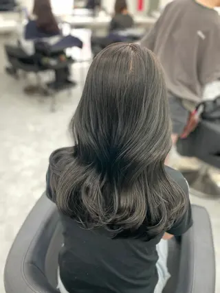 ミディアム MOE 福岡韓国ヘア✧︎のヘアスタイル