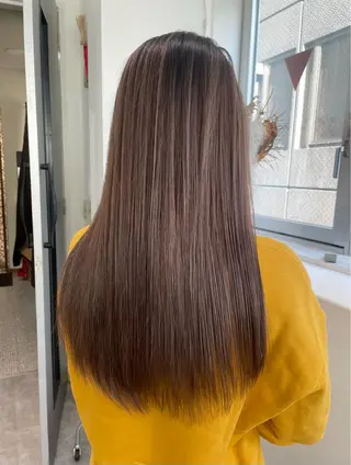 カラー miyu/ハイトーン /ブリーチのヘアスタイル