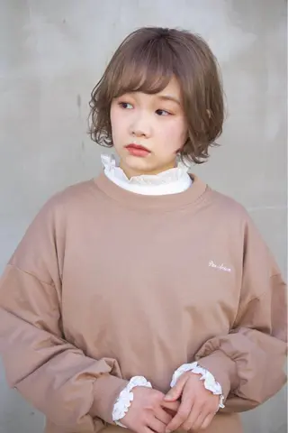 ショート カラー CiNEMA daikanyama所属・透明感カラー🫧 今泉健太のヘアスタイル