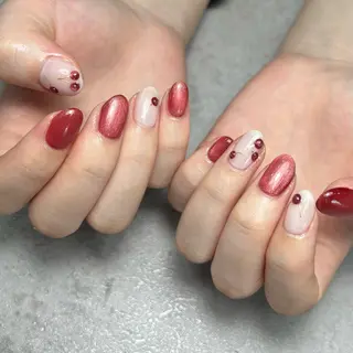 ネイル スペルオン ネイルズ【SAHO】のネイルデザイン