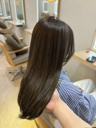 セミロング カラー little×kuruku 銀座2号店 【リトルクルク】所属・🗽うる艶/メンズ Yui🗽🗺️のヘアスタイル