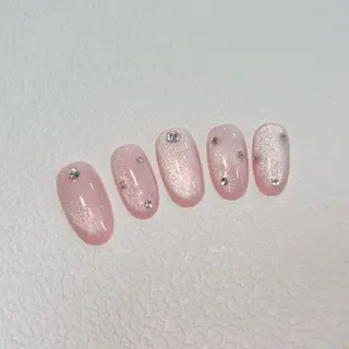 ネイル アネラ もか.⋆𝜗𝜚のネイルデザイン