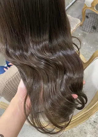 ロング カラー ヘアアレンジ レイヤー/グレージュ 🤍奥開梨恵のヘアスタイル