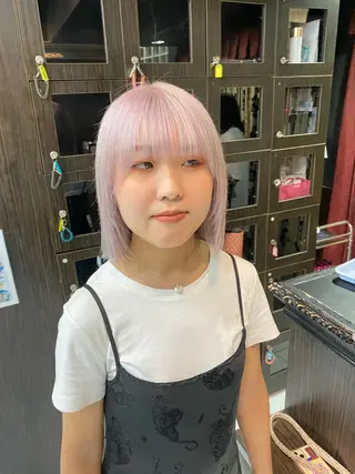 ミディアム カラー ホワイト/店長/カラ ー講師/錦糸町/岩崎のヘアスタイル