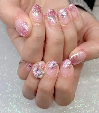 ネイル VIERU YURIのネイルデザイン