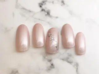 ネイル リセ有楽町店 ネイリストのネイルデザイン