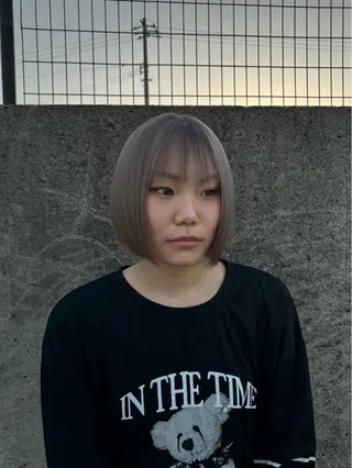 ショート カラー 中谷 あずみのヘアスタイル