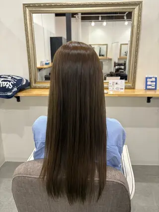 カラー ECLAT所属・山本 晴香のヘアスタイル