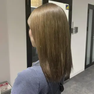 カラー ミディアム YUCCA elua 🫧モデル募集中🫧のヘアスタイル