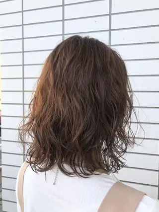ミディアム tuco eicoのヘアスタイル