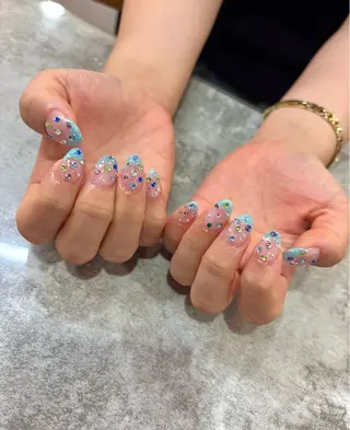 ネイル Emi♡ tiffinのネイルデザイン