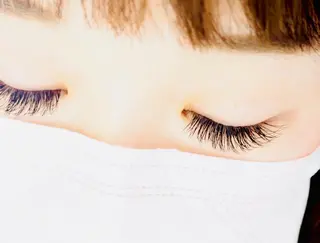 マツエク・マツパ まつ毛エクステ／まつ毛パーマ／フェイシャル／beautysalon cocora所属・ビューティーサロン ココラのマツエク・マツパデザイン