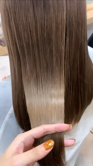 セミロング カラー 韓国カット/透明感 Re.Labo岡本のヘアスタイル