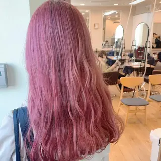 ロング カラー NUMBER_ ユイナのヘアスタイル